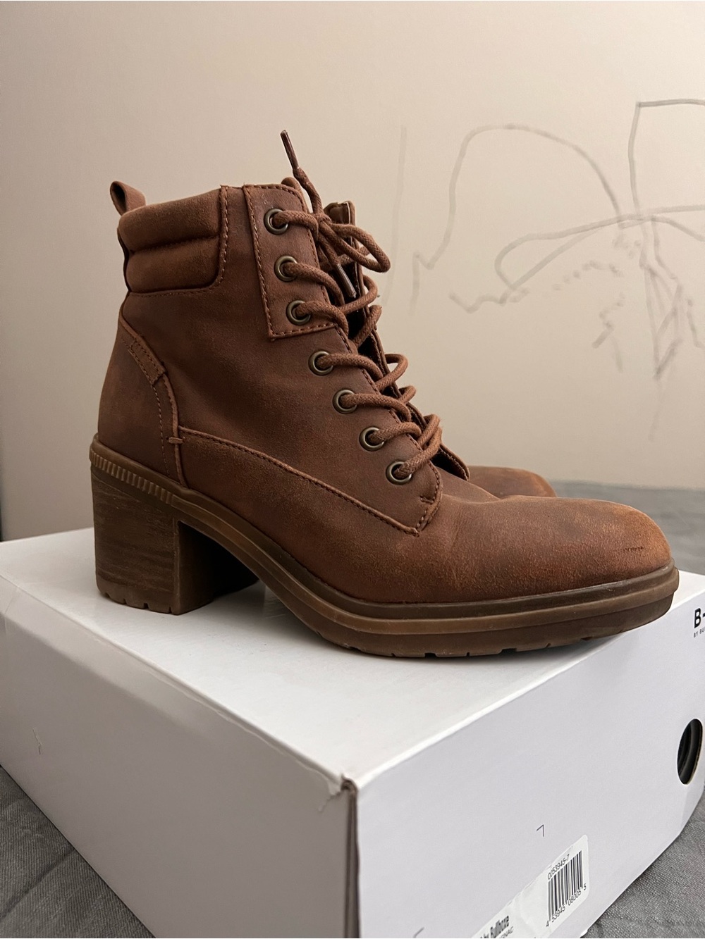 Comfort Lace-Up Block Heel Ankle Boots - Brown